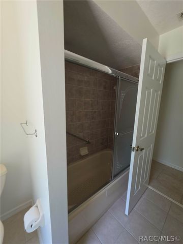 1600 W Ivorywood Drive, Beverly Hills, FL 34465
