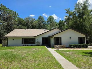 1600 W Ivorywood Drive, Beverly Hills, FL 34465