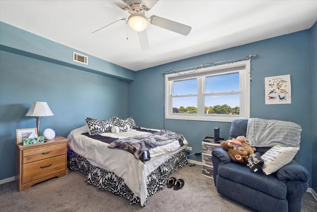 11036 S Kilpatrick Avenue 3SE, Oak Lawn, IL 60453