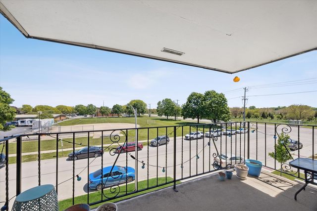 11036 S Kilpatrick Avenue 3SE, Oak Lawn, IL 60453
