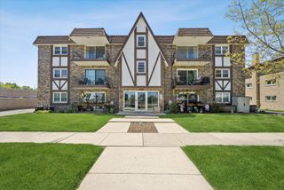 11036 S Kilpatrick Avenue 3SE, Oak Lawn, IL 60453