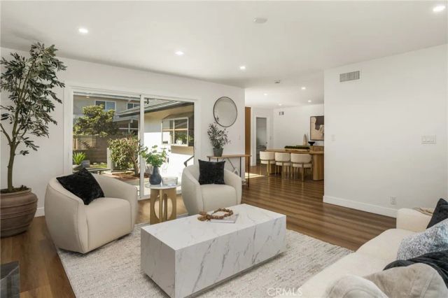 5202 Del Sur Circle, La Palma, CA 90623