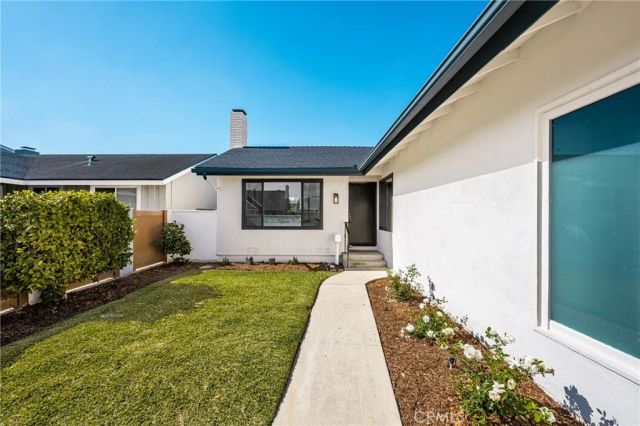 5202 Del Sur Circle, La Palma, CA 90623