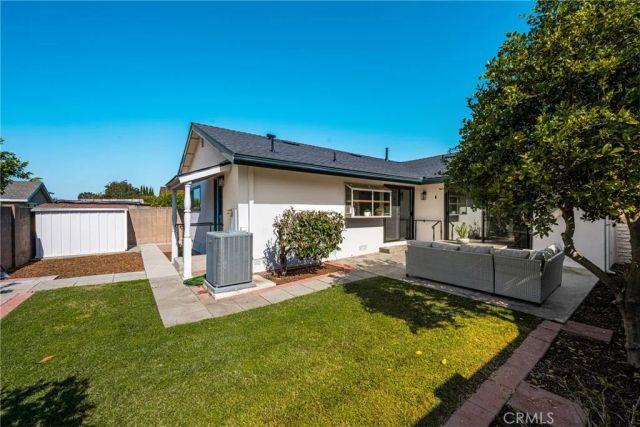 5202 Del Sur Circle, La Palma, CA 90623