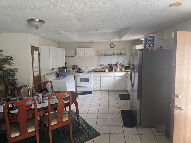 3513 Nomas Street, Dallas, TX 75212
