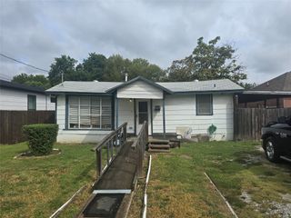 3513 Nomas Street, Dallas, TX 75212