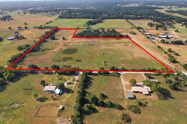 4570 County Road 123, Gainesville, TX 76240