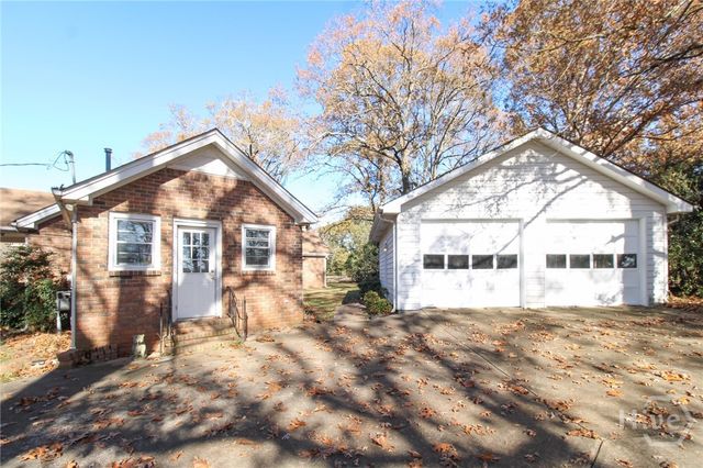 6330 Old Jefferson Road, Athens, GA 30607