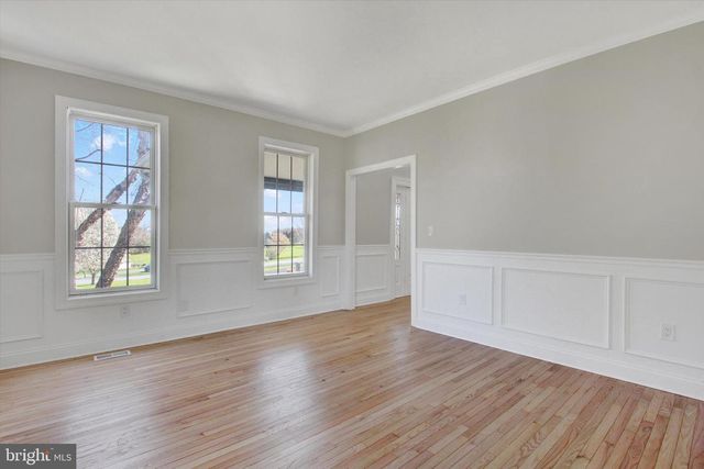 7 BEVERLY CT, Carlisle, PA 17015