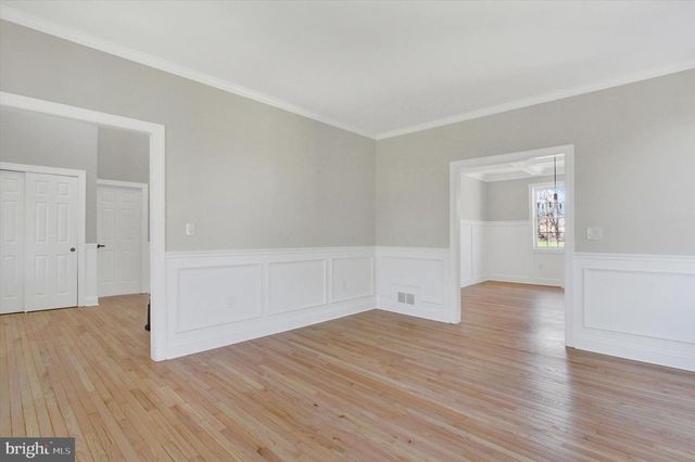 7 BEVERLY CT, Carlisle, PA 17015