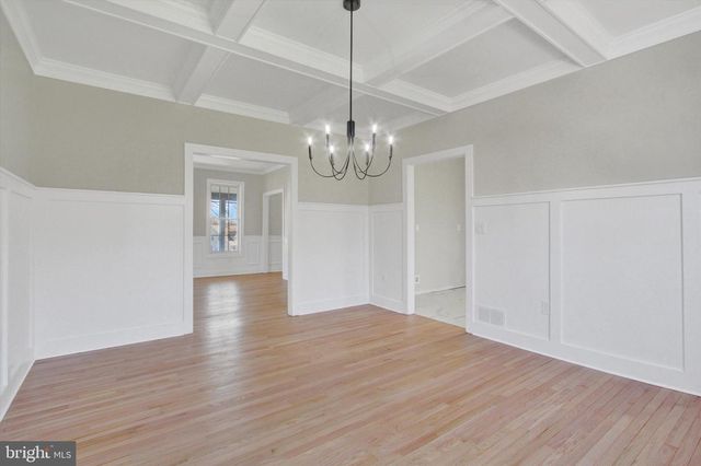 7 BEVERLY CT, Carlisle, PA 17015