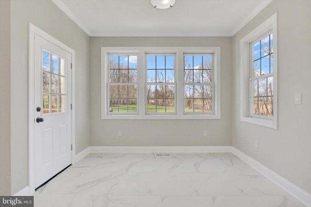 7 BEVERLY CT, Carlisle, PA 17015
