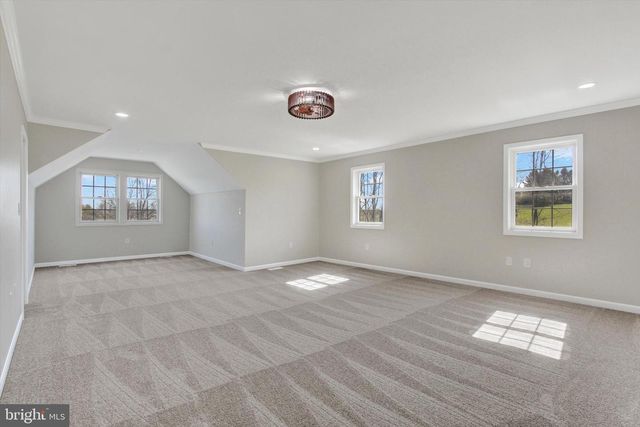 7 BEVERLY CT, Carlisle, PA 17015