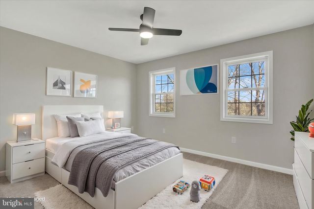 7 BEVERLY CT, Carlisle, PA 17015