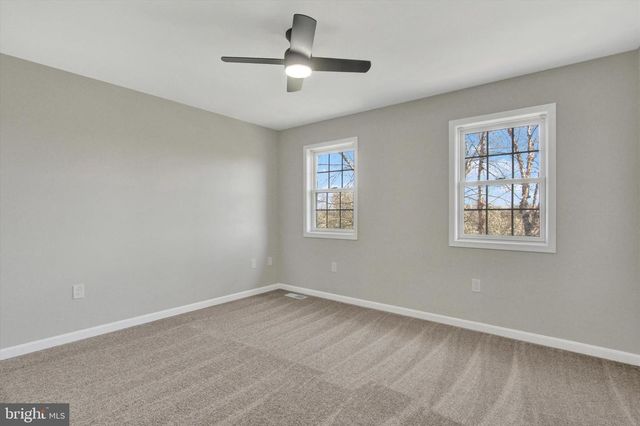 7 BEVERLY CT, Carlisle, PA 17015
