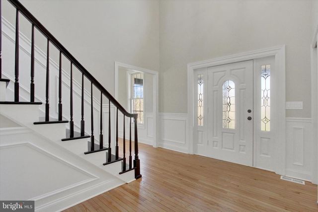 7 BEVERLY CT, Carlisle, PA 17015