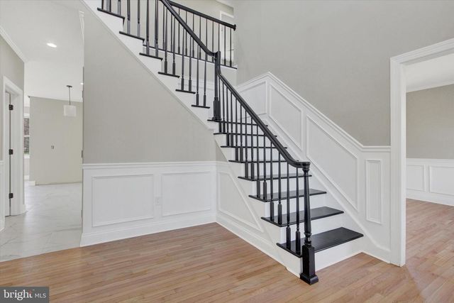 7 BEVERLY CT, Carlisle, PA 17015