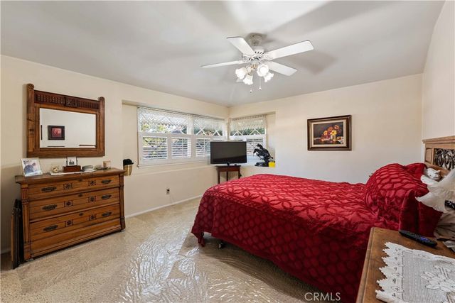 9827 Sylvia Avenue, Northridge, CA 91324