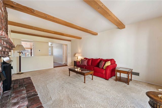9827 Sylvia Avenue, Northridge, CA 91324