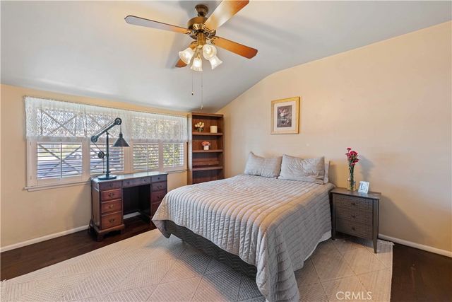 9827 Sylvia Avenue, Northridge, CA 91324