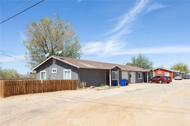 12023 Chamberlaine Way, Adelanto, CA 92301