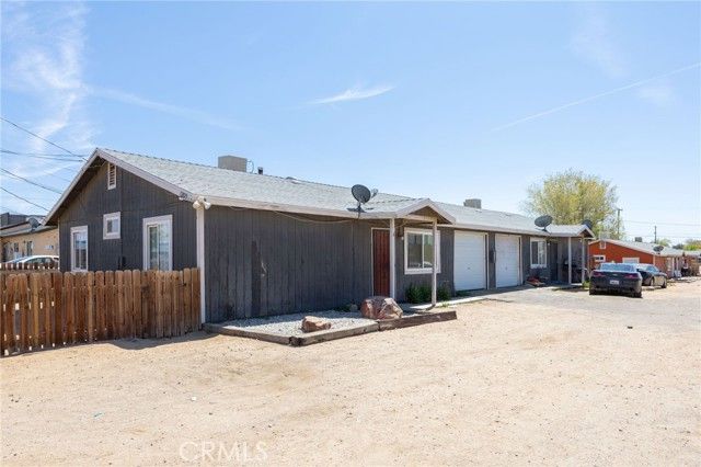 12023 Chamberlaine Way, Adelanto, CA 92301