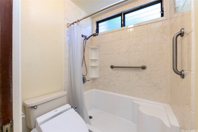 46-049 Aliianela Place 1721, Kaneohe, HI 96744