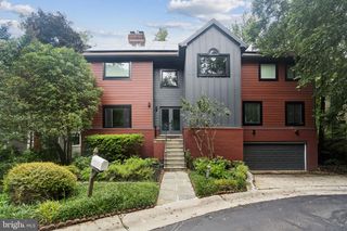 3015 OREGON KNOLLS DR NW, Washington, DC 20015