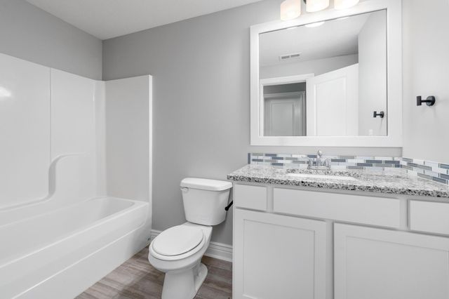 2202 S Cranbrook, Wichita, KS 67207