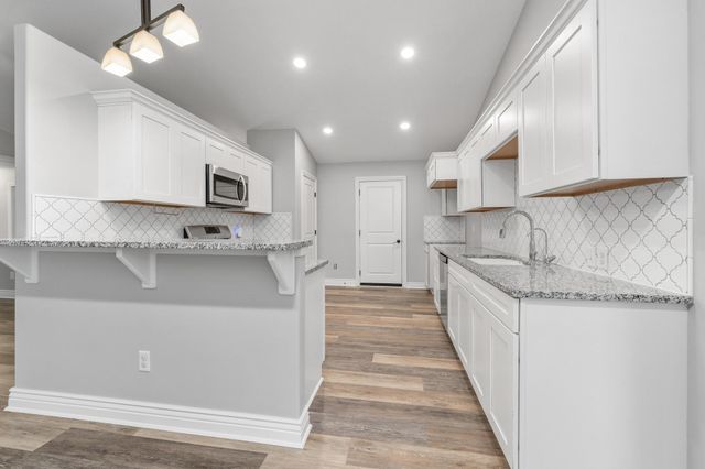 2202 S Cranbrook, Wichita, KS 67207