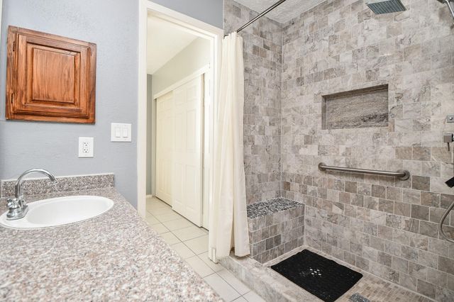 2115 Barrington, Sugar Land, TX 77478