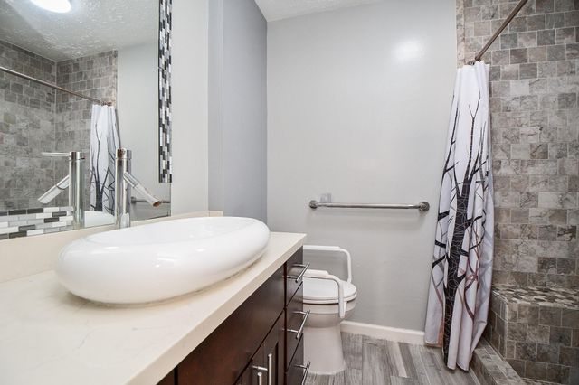 2115 Barrington, Sugar Land, TX 77478