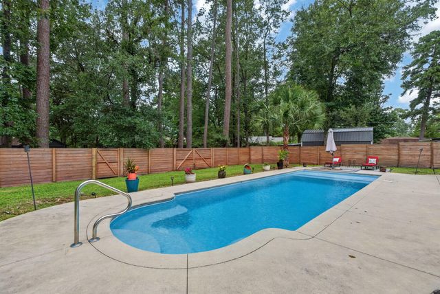 104 Runnymede Lane, Summerville, SC 29485