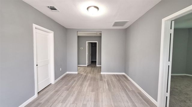 601 Armstrong, Snook, TX 77878