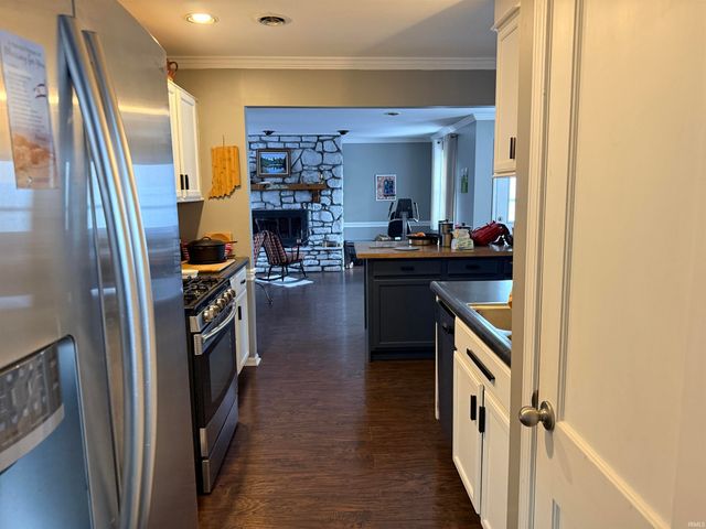 820 N Oxford Drive, Marion, IN 46952