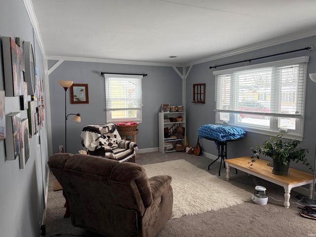 820 N Oxford Drive, Marion, IN 46952