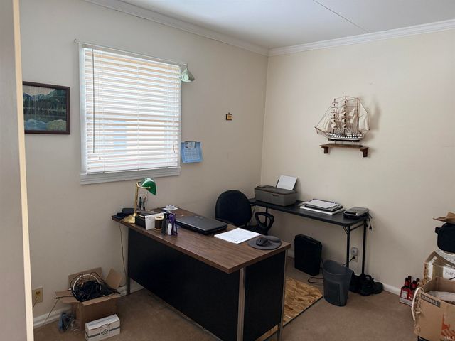 820 N Oxford Drive, Marion, IN 46952