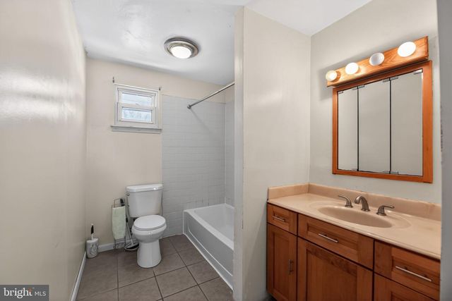 308 SMITH LN, Runnemede, NJ 08078