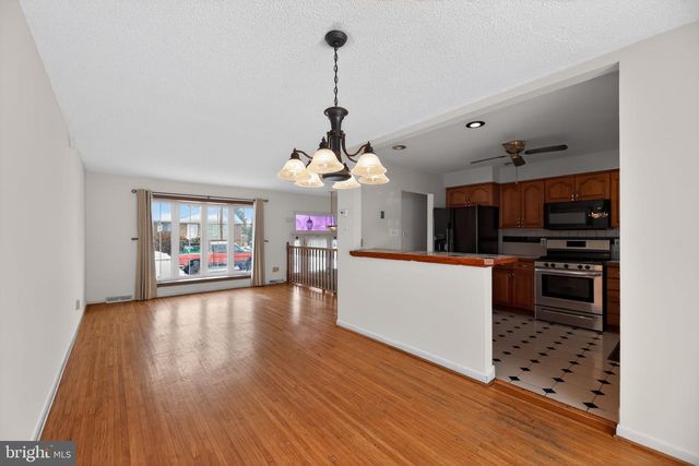 308 SMITH LN, Runnemede, NJ 08078