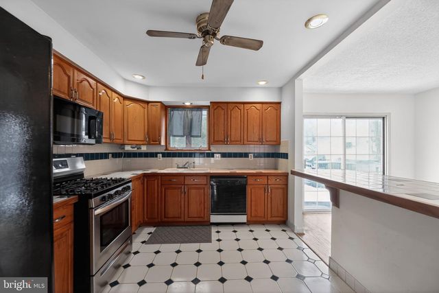 308 SMITH LN, Runnemede, NJ 08078