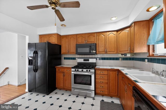 308 SMITH LN, Runnemede, NJ 08078