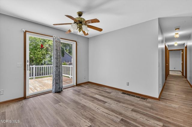 238 Beach Street, Northwood, OH 43619