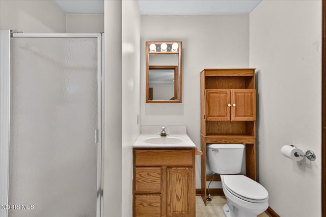 238 Beach Street, Northwood, OH 43619
