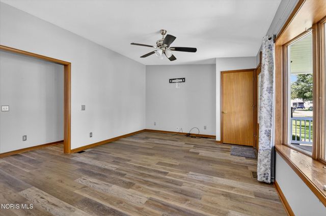238 Beach Street, Northwood, OH 43619