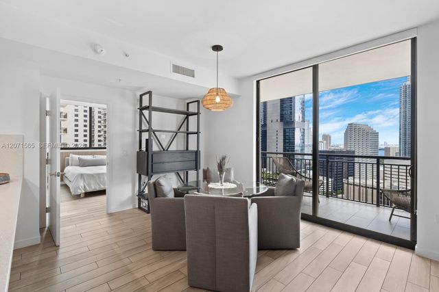 999 SW 1st Avenue 2502, Miami, FL 33130
