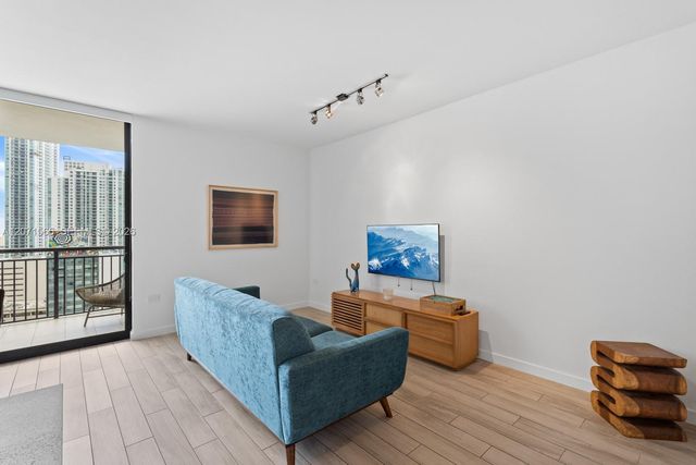 999 SW 1st Avenue 2502, Miami, FL 33130