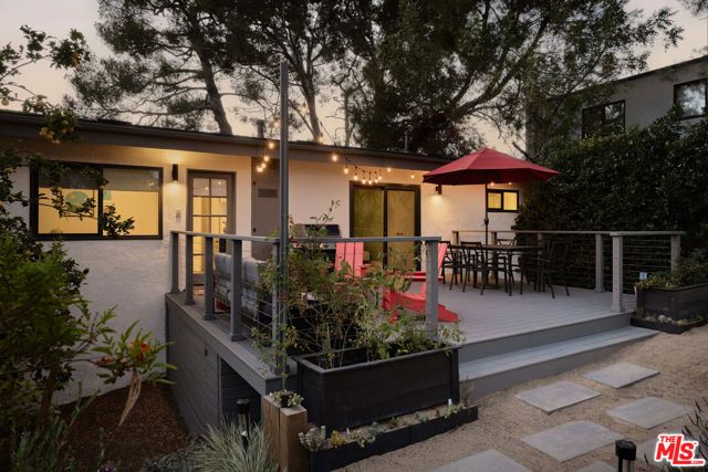3770 Cazador Street, Los Angeles, CA 90065