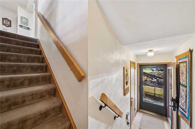 X7 SunRidge Drive, Seven Springs Resort, PA 15622