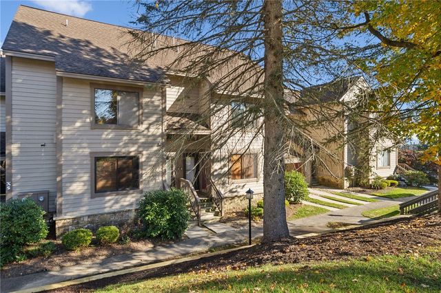 X7 SunRidge Drive, Seven Springs Resort, PA 15622