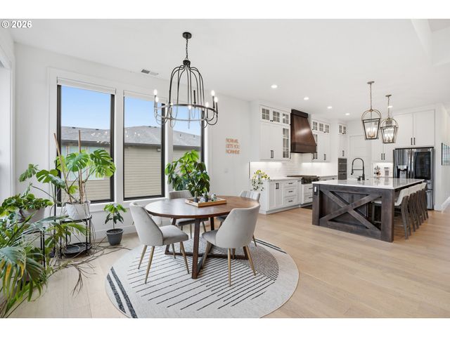 13806 Nw 35TH Ct, Vancouver, WA 98685